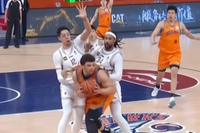 包含国安场边指挥情绪激动，莱比锡队员怒摔水瓶的词条-乐动官方网站